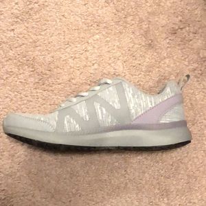 Vionic Kiara Pro Work Sneaker